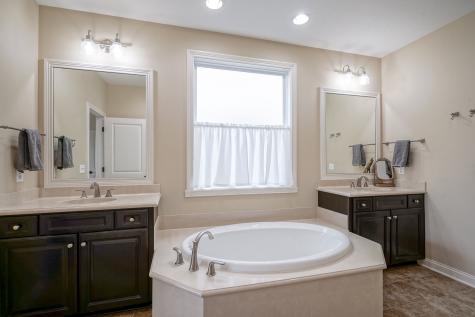 15209 Kampen Circle Carmel IN 46033