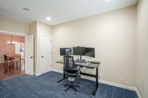 15209 Kampen Circle Carmel IN 46033