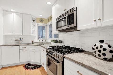 6725 Grosvenor Place Indianapolis IN 46220