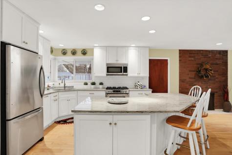 6725 Grosvenor Place Indianapolis IN 46220