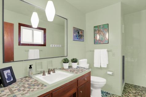 6725 Grosvenor Place Indianapolis IN 46220