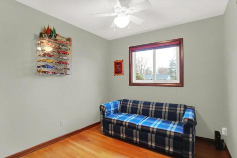 6725 Grosvenor Place Indianapolis IN 46220