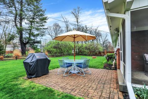 6725 Grosvenor Place Indianapolis IN 46220