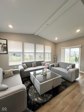 11948 Sonoran Run Fishers IN 46037