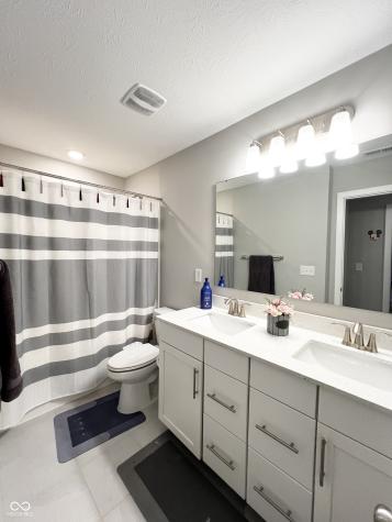 11948 Sonoran Run Fishers IN 46037