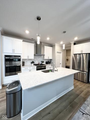 11948 Sonoran Run Fishers IN 46037