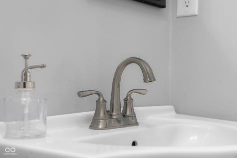 1714 Gilmore Street Columbus IN 47201