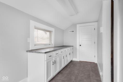 1714 Gilmore Street Columbus IN 47201