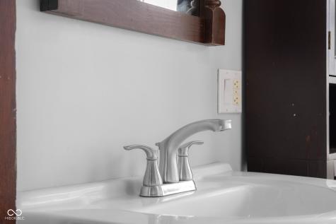 1714 Gilmore Street Columbus IN 47201