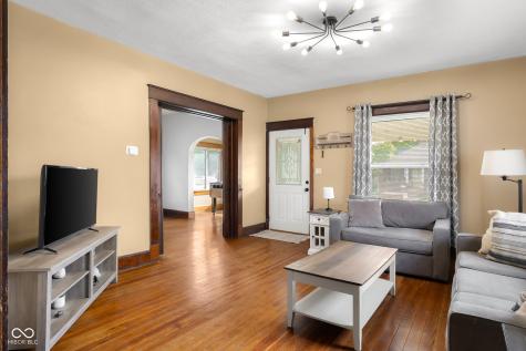 1714 Gilmore Street Columbus IN 47201