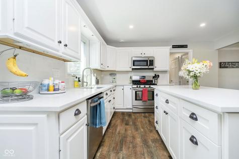 9270 N Temple Avenue Indianapolis IN 46240