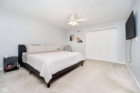 9270 N Temple Avenue Indianapolis IN 46240