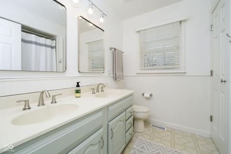 9270 N Temple Avenue Indianapolis IN 46240