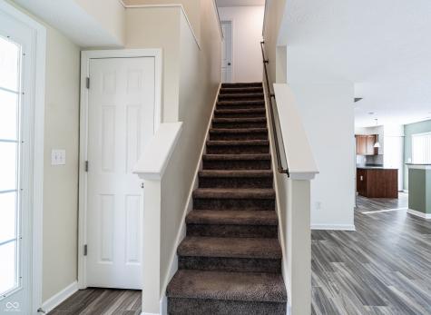 4148 Ashworth Lane Columbus IN 47201