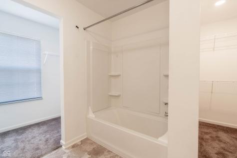 4148 Ashworth Lane Columbus IN 47201