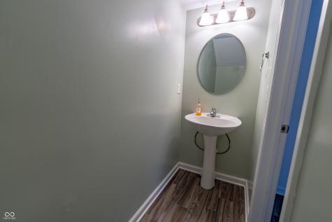 4148 Ashworth Lane Columbus IN 47201