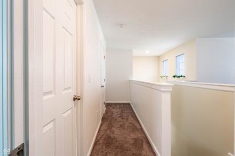 4148 Ashworth Lane Columbus IN 47201