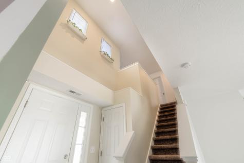 4148 Ashworth Lane Columbus IN 47201