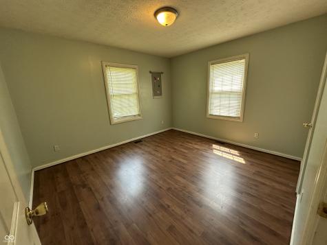 2133 10th Street Columbus IN 47201