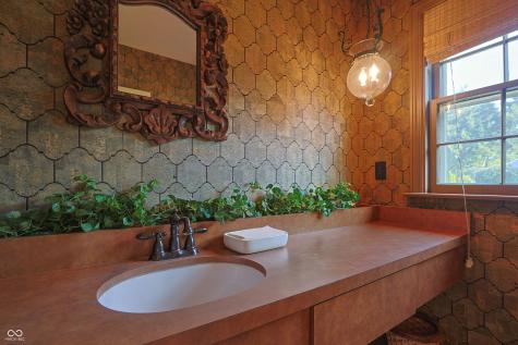 1950 Franklin Street Columbus IN 47201