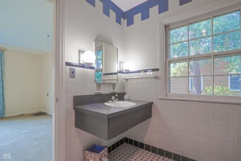 1950 Franklin Street Columbus IN 47201