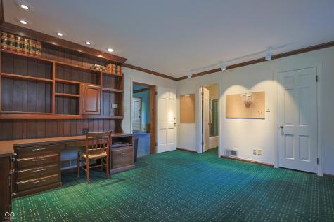 1950 Franklin Street Columbus IN 47201