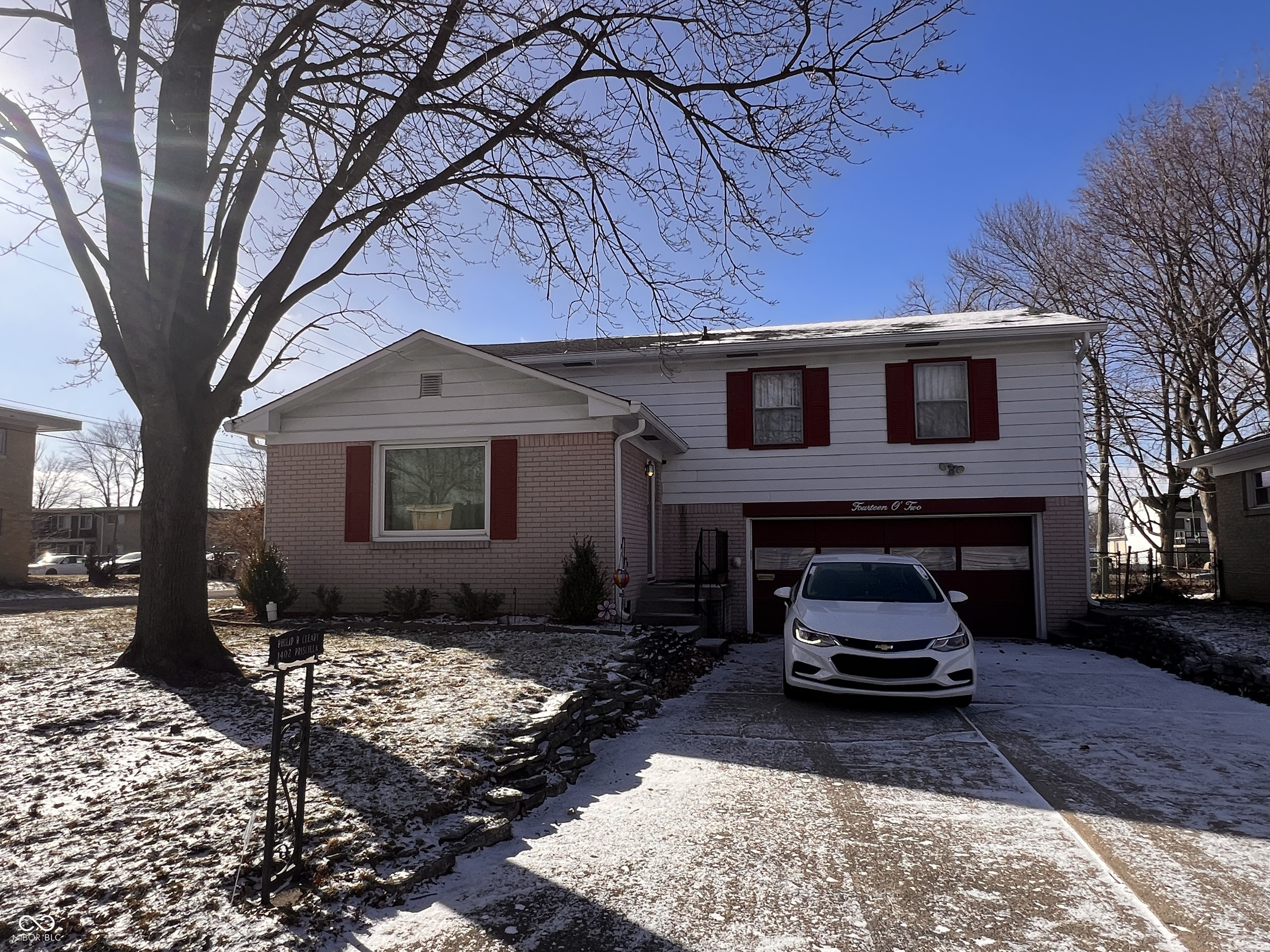 1402 Priscilla Avenue Indianapolis IN 46219