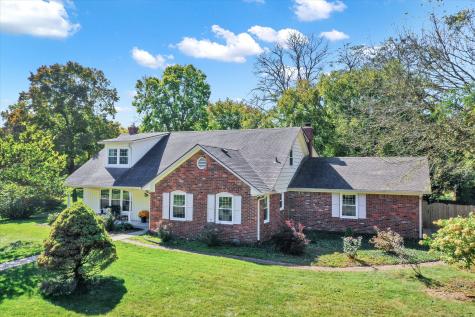 6434 Kingswood Drive Indianapolis IN 46256