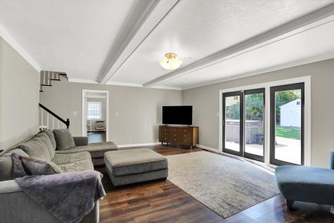 6434 Kingswood Drive Indianapolis IN 46256