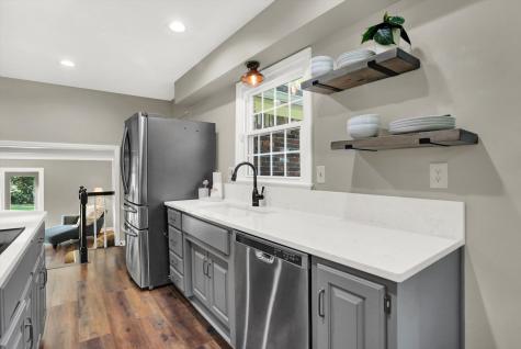 6434 Kingswood Drive Indianapolis IN 46256