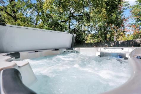 6434 Kingswood Drive Indianapolis IN 46256