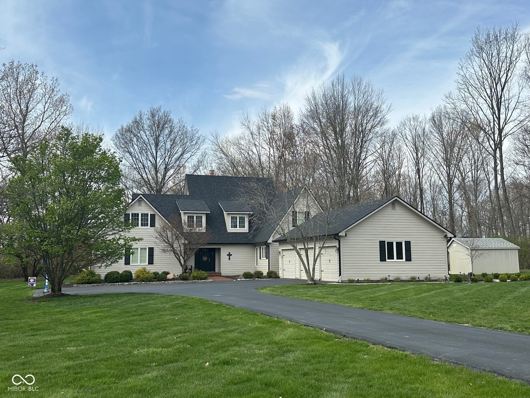 4560 S 975 E Zionsville IN 46077