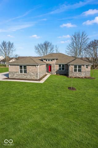 6890 Enclave Drive Mccordsville IN 46055