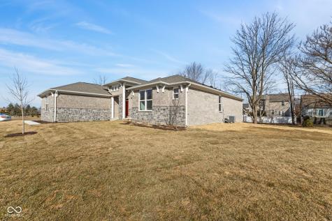 6890 Enclave Drive Mccordsville IN 46055
