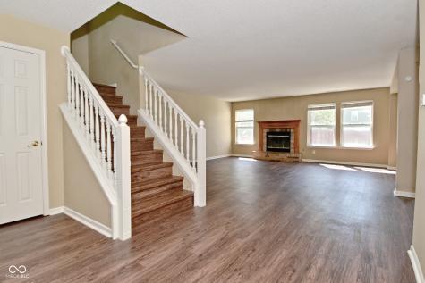 10373 Camby Crossing Fishers IN 46038