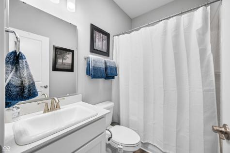 963 Booneway Lane Bargersville IN 46106