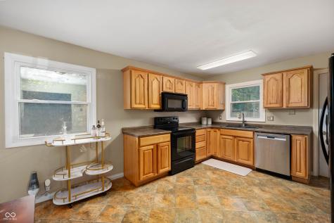 2535 Philwood Drive Speedway IN 46224