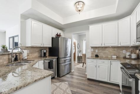 4226 Alverdo Lane Carmel IN 46033
