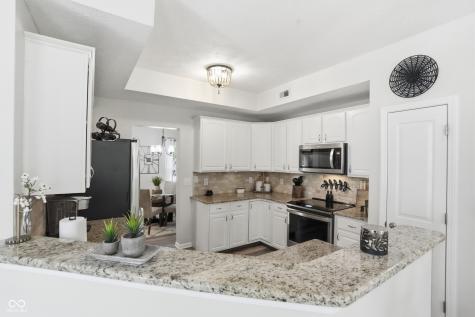 4226 Alverdo Lane Carmel IN 46033