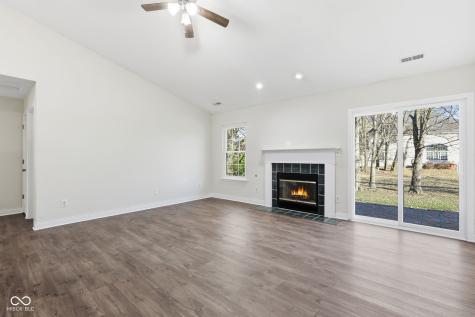 793 Port Drive Avon IN 46123