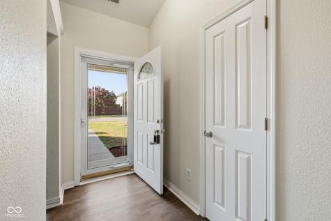 793 Port Drive Avon IN 46123