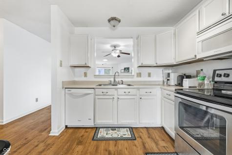 5048 Thompson Park Boulevard Indianapolis IN 46237