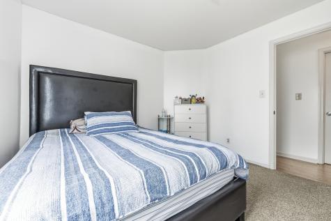 5048 Thompson Park Boulevard Indianapolis IN 46237
