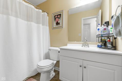 5048 Thompson Park Boulevard Indianapolis IN 46237