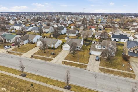 5048 Thompson Park Boulevard Indianapolis IN 46237