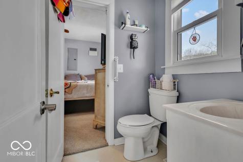 9405 E Southshore Drive Unionville IN 47468