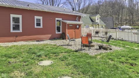 9405 E Southshore Drive Unionville IN 47468