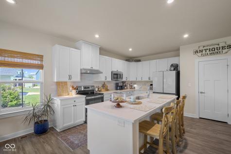 245 Bohicket Road Whiteland IN 46184