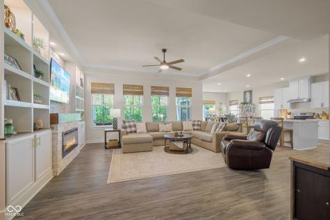245 Bohicket Road Whiteland IN 46184