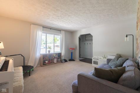 529 Lawndale Drive Plainfield IN 46168